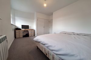 Bedroom - click for photo gallery